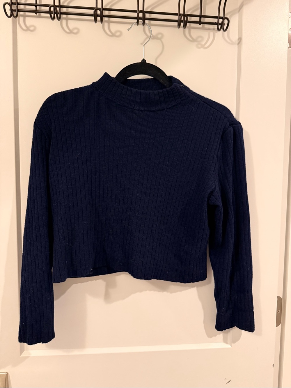 St. John Navy Ribbed Mock-Neck Crop Sweater